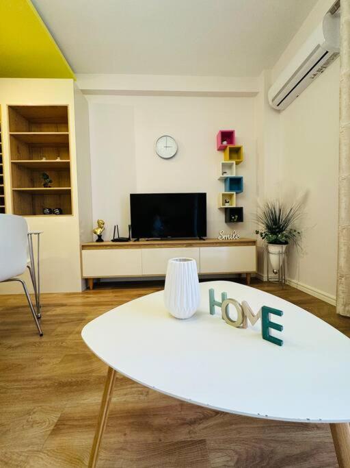 Yellow Apartment Durrës Zewnętrze zdjęcie