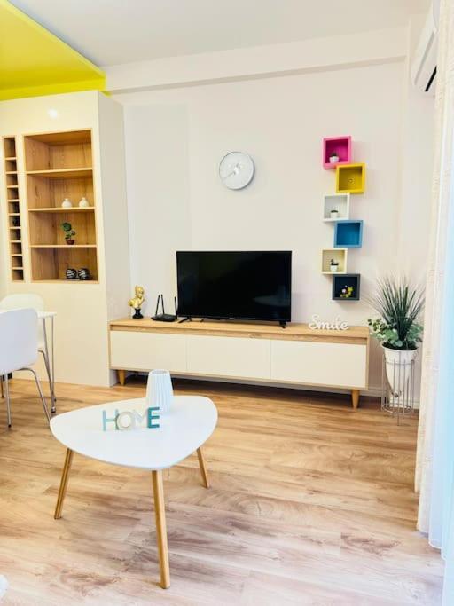 Yellow Apartment Durrës Zewnętrze zdjęcie