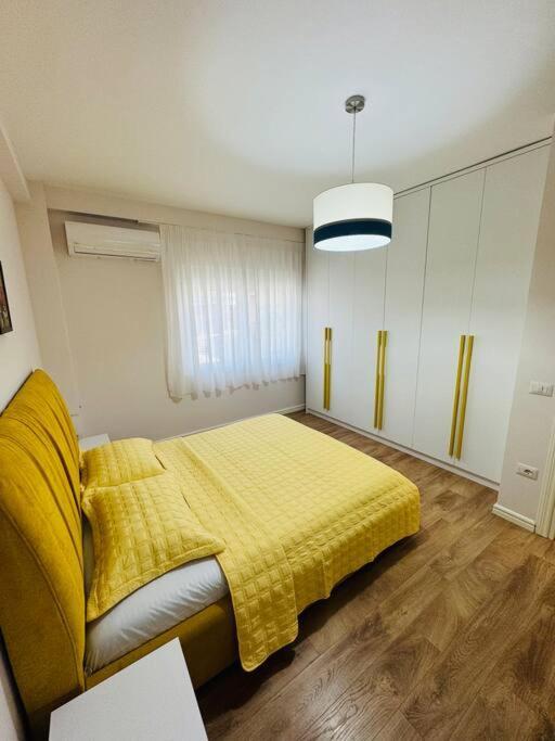 Yellow Apartment Durrës Zewnętrze zdjęcie